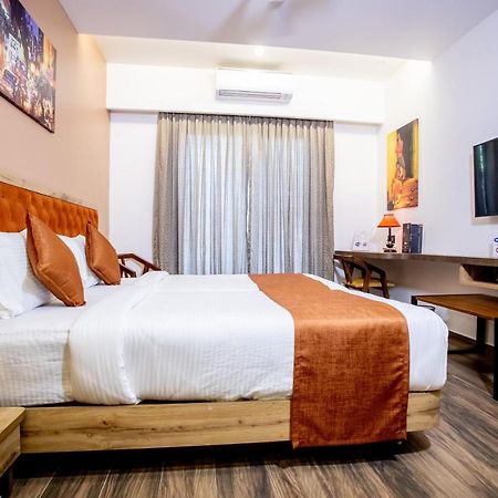 Hotel Ganga Sagar マンガロール エクステリア 写真