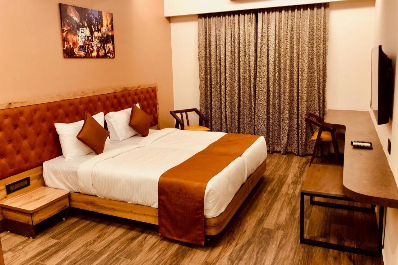 Hotel Ganga Sagar マンガロール エクステリア 写真