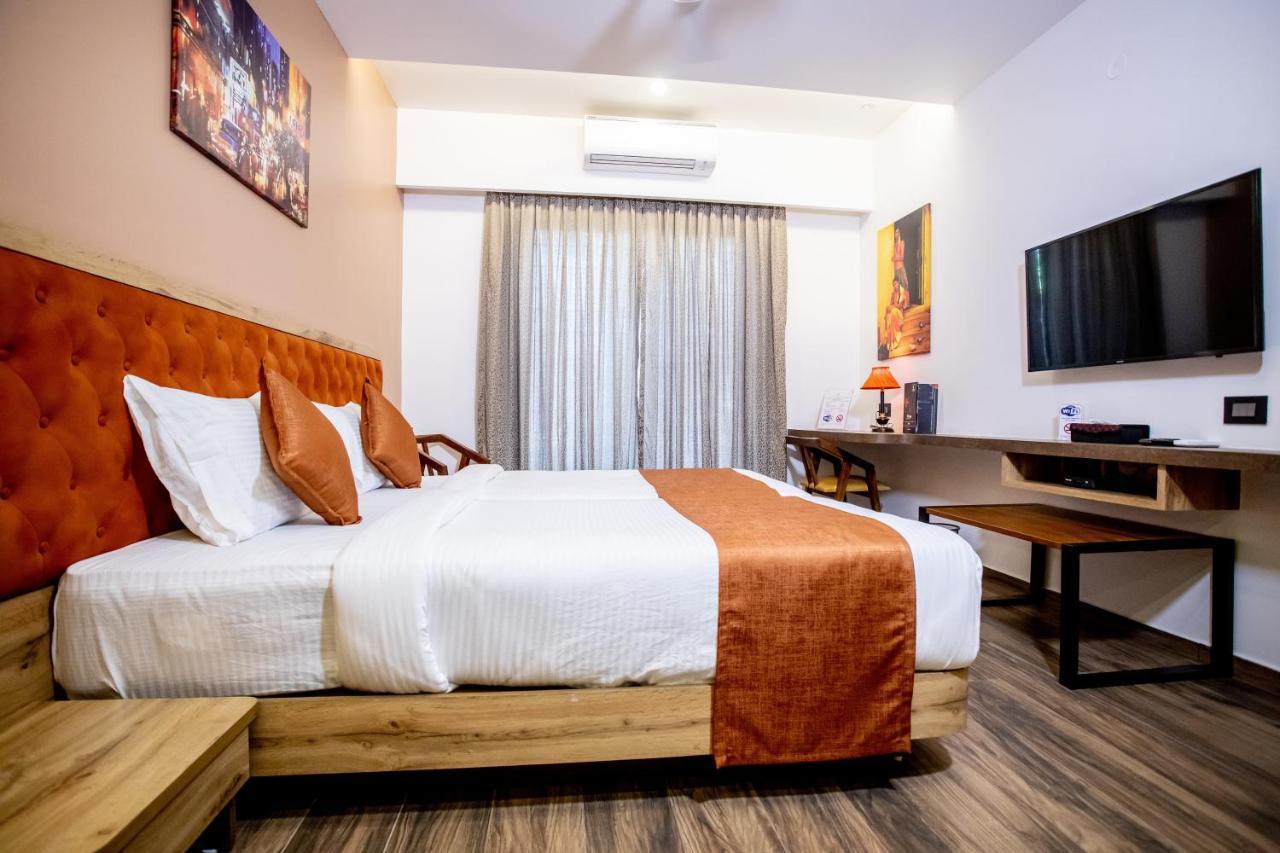Hotel Ganga Sagar マンガロール エクステリア 写真